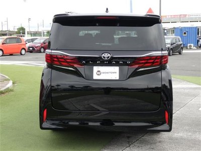 2026 Toyota ALPHARD 照片 39