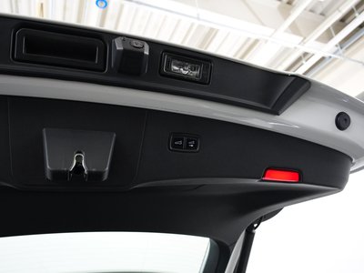 2020 Porsche CAYENNE thumbnail 28
