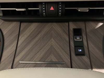 2024 Lexus LM thumbnail 63