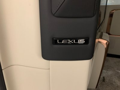 2024 Lexus LM thumbnail 78