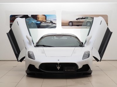 صورة 13 لـ 2022 Maserati MC20