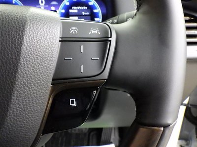 2025 Toyota ALPHARD — фото 55