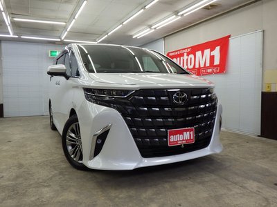 2025 Toyota ALPHARD — фото 1