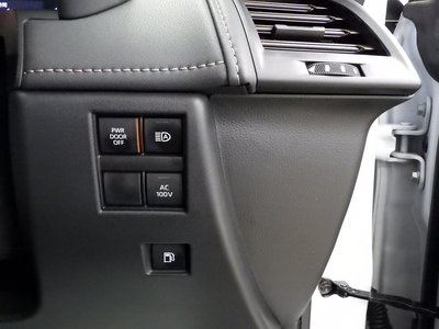 2025 Toyota ALPHARD — фото 58