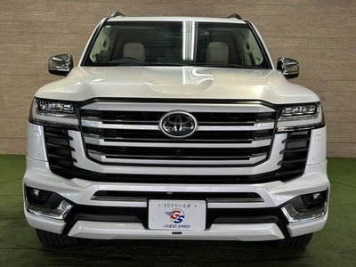 صورة 17 لـ 2023 Toyota LAND CRUISER 300