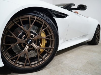 صورة 15 لـ 2025 Aston Martin DB12 VOLANTE