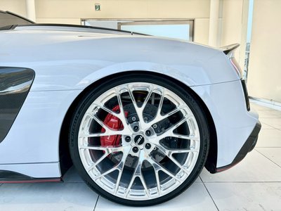 صورة 33 لـ 2020 AUDI R8 SPYDER