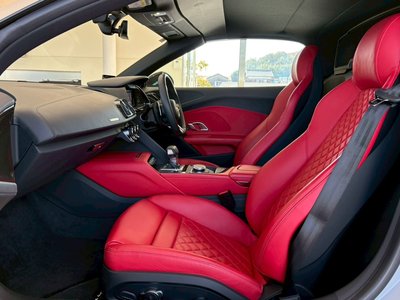 صورة 41 لـ 2020 AUDI R8 SPYDER