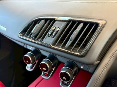 صورة 49 لـ 2020 AUDI R8 SPYDER