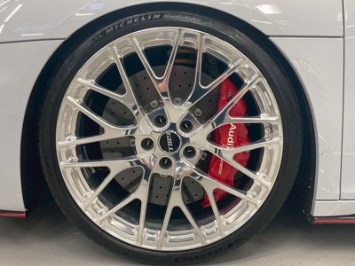 صورة 15 لـ 2020 AUDI R8 SPYDER