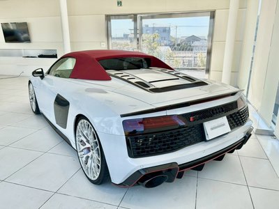 صورة 23 لـ 2020 AUDI R8 SPYDER
