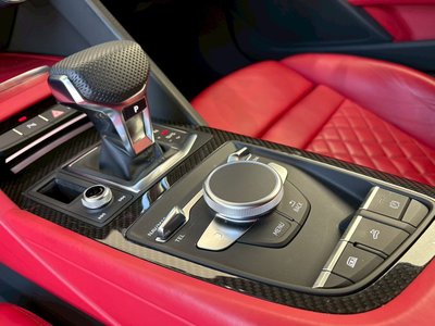صورة 43 لـ 2020 AUDI R8 SPYDER