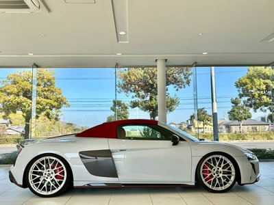 صورة 14 لـ 2020 AUDI R8 SPYDER