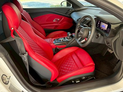 صورة 3 لـ 2020 AUDI R8 SPYDER