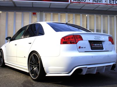 صورة 48 لـ 2008 AUDI RS4
