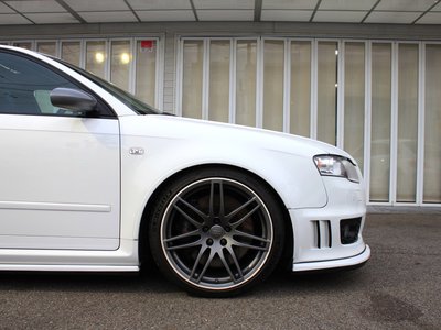 صورة 17 لـ 2008 AUDI RS4