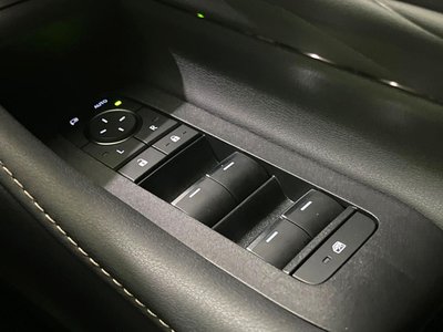 2025 Toyota ALPHARD 照片 38