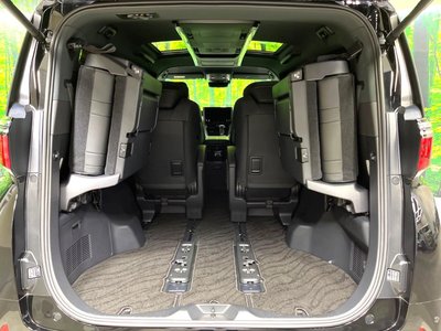 2025 Toyota ALPHARD 照片 62