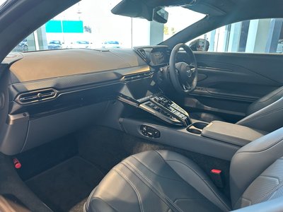 صورة مصغرة 17 لـ 2026 Aston Martin VANTAGE