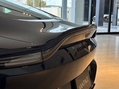 صورة مصغرة 31 لـ 2026 Aston Martin VANTAGE