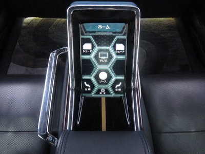 صورة 74 لـ 2016 Toyota ALPHARD
