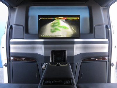 صورة 49 لـ 2016 Toyota ALPHARD