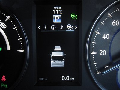 صورة 32 لـ 2016 Toyota ALPHARD