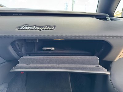 2012 Lamborghini AVENTADOR — фото 30