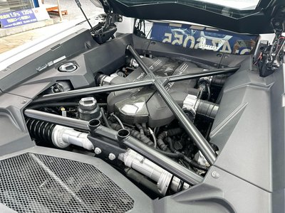 2012 Lamborghini AVENTADOR — фото 32