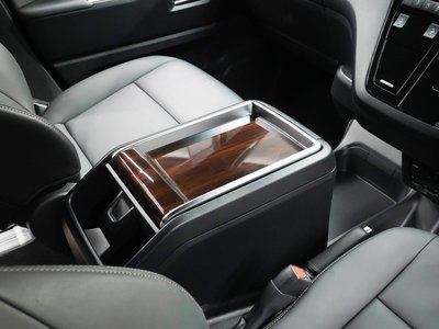صورة 68 لـ 2022 Toyota GRAND ACE