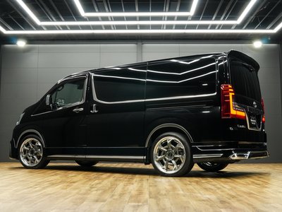 صورة 48 لـ 2022 Toyota GRAND ACE