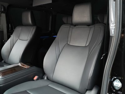 صورة 76 لـ 2022 Toyota GRAND ACE