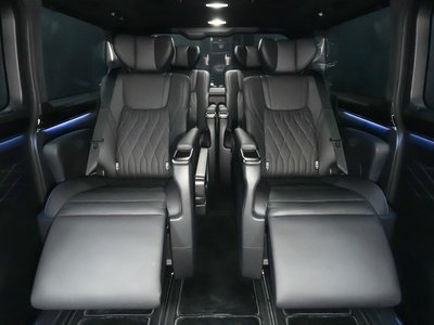 صورة 22 لـ 2022 Toyota GRAND ACE