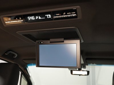 صورة 8 لـ 2022 Toyota GRAND ACE