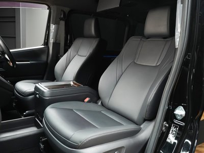 صورة 21 لـ 2022 Toyota GRAND ACE
