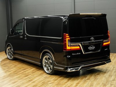 صورة 47 لـ 2022 Toyota GRAND ACE