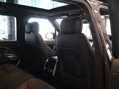 2024 LAND Rover RANGE ROVER thumbnail 31