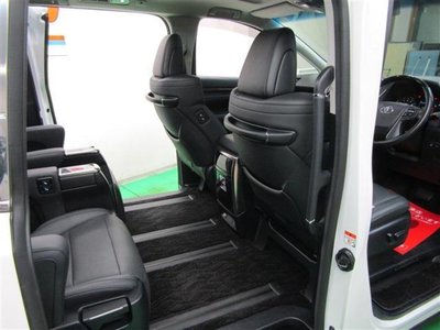 2023 Toyota ALPHARD 照片 42