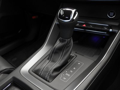 2025 AUDI Q3 照片 15