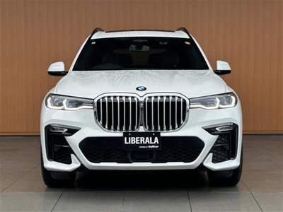 2021 BMW X7 thumbnail 35