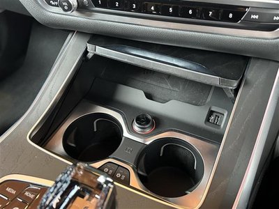 2021 BMW X7 photo 13