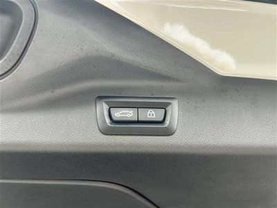 2021 BMW X7 thumbnail 30