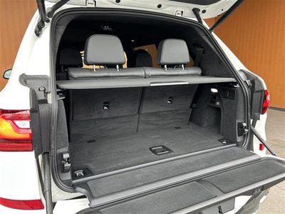 2021 BMW X7 thumbnail 28