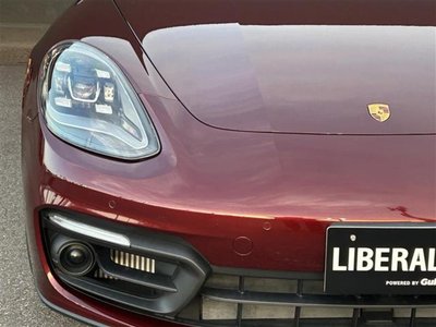 2023 Porsche PANAMERA thumbnail 41