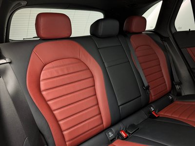 صورة 15 لـ 2020 Mercedes-BENZ GLC AMG