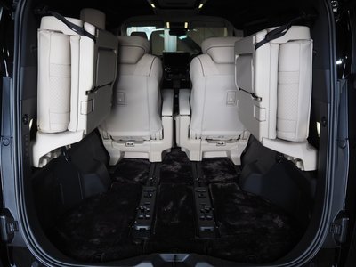 صورة 29 لـ 2024 Toyota ALPHARD