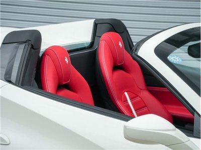 2016 Ferrari 488 SPIDER — миниатюра 18