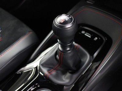 2023 Toyota GR COROLLA photo 6