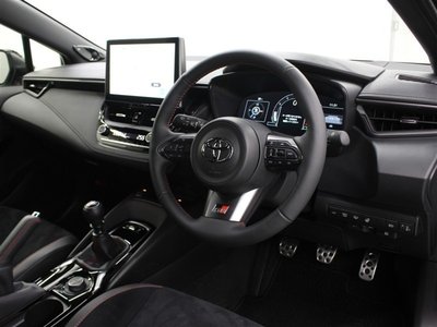 2023 Toyota GR COROLLA photo 12