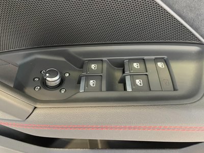 صورة مصغرة 24 لـ 2023 AUDI RS3 SPORTBACK